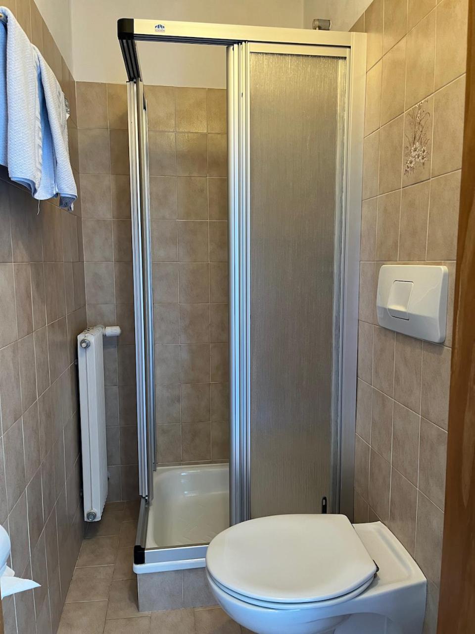 Strengen Guesthouse 卡尔达罗 外观 照片